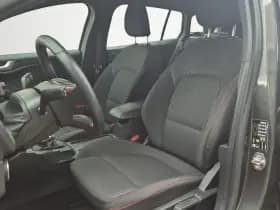 Ford Focus thumbnail 12