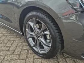 Ford Focus thumbnail 30