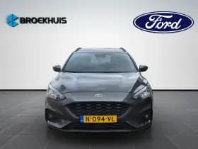 Ford Focus thumbnail 8
