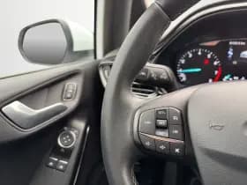 Ford Fiesta thumbnail 12