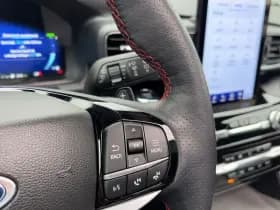 Ford Explorer thumbnail 11