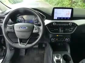 Ford Kuga thumbnail 10