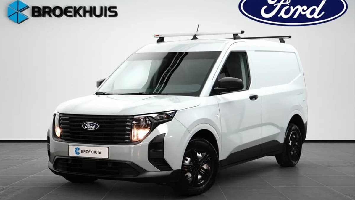 Ford Transit Courier — foto 1