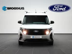 Ford Transit Courier thumbnail 2