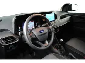 Ford Transit Courier thumbnail 12