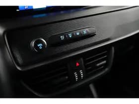 Ford Transit Courier thumbnail 20
