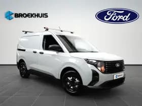 Ford Transit Courier thumbnail 3