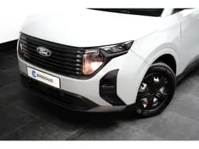 Ford Transit Courier thumbnail 10