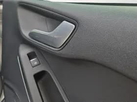 Ford Fiesta thumbnail 13