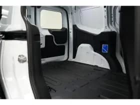 Ford Transit Courier thumbnail 11