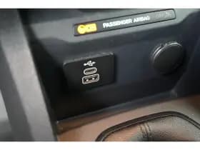 Ford Transit Courier thumbnail 18