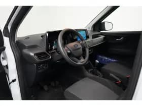 Ford Transit Courier thumbnail 20