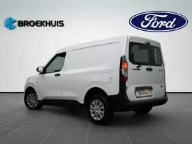 Ford Transit Courier thumbnail 3