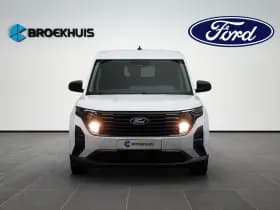 Ford Transit Courier thumbnail 4