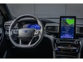 Ford Explorer thumbnail 13