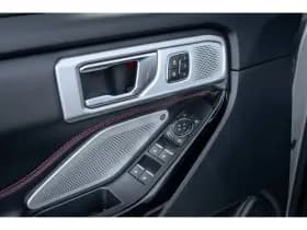 Ford Explorer thumbnail 39