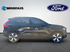 Volvo XC40 thumbnail 4