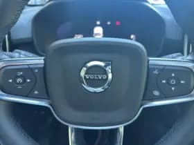 Volvo XC40 thumbnail 38