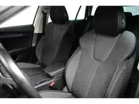 Škoda Octavia thumbnail 14