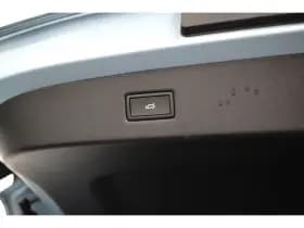 Ford Explorer thumbnail 11