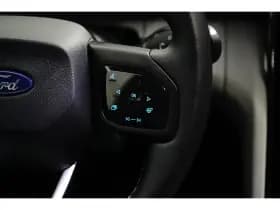 Ford Explorer thumbnail 21