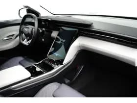 Ford Explorer thumbnail 22