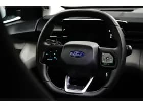 Ford Explorer thumbnail 23