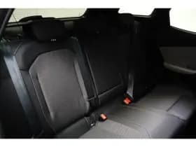 Ford Explorer thumbnail 5