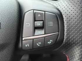 Ford Focus thumbnail 12