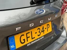 Ford Focus thumbnail 9