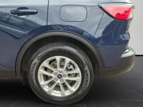Ford Kuga thumbnail 26