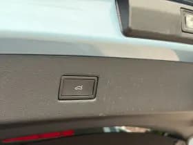 Ford Explorer thumbnail 25