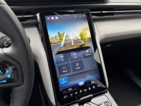 Ford Explorer thumbnail 43