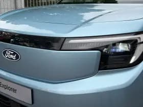Ford Explorer thumbnail 49