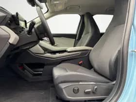 Ford Explorer thumbnail 6