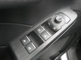 Ford Kuga thumbnail 13