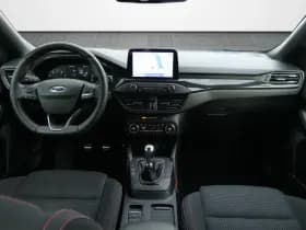 Ford Focus thumbnail 4