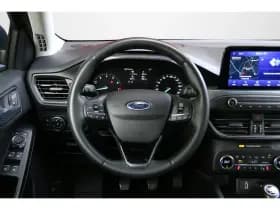 Ford Focus thumbnail 22