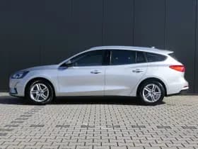 Ford Focus thumbnail 2