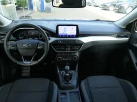 Ford Focus thumbnail 4