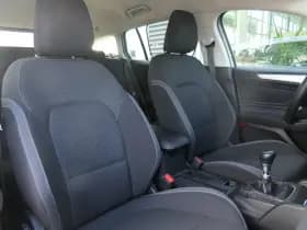 Ford Focus thumbnail 5
