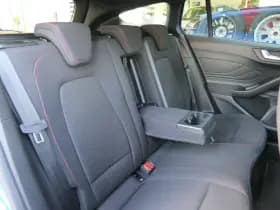 Ford Focus thumbnail 11