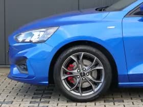 Ford Focus thumbnail 12