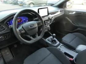 Ford Focus thumbnail 17