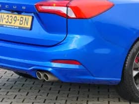 Ford Focus thumbnail 18