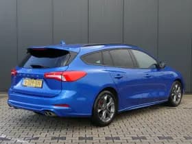 Ford Focus thumbnail 3