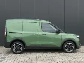 Ford Transit Courier thumbnail 20