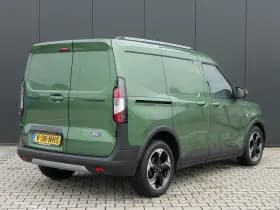 Ford Transit Courier thumbnail 3