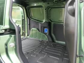 Ford Transit Courier thumbnail 10