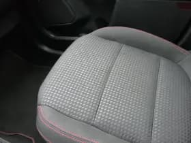 Ford Kuga thumbnail 32
